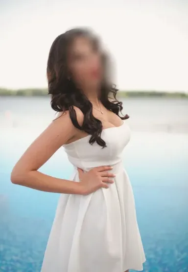 Ela, 29