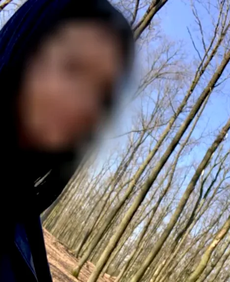 Elisa, 24