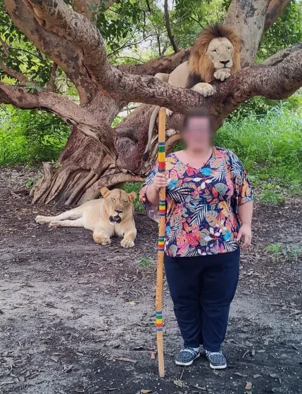 Emilia, 31