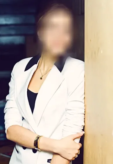 Greta, 30