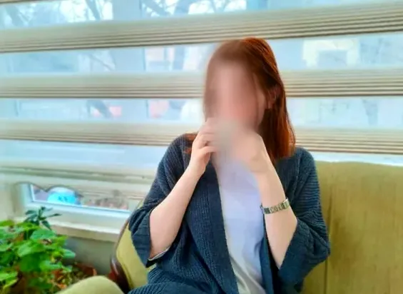 Ida, 24