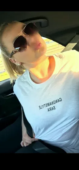 Jessica, 32