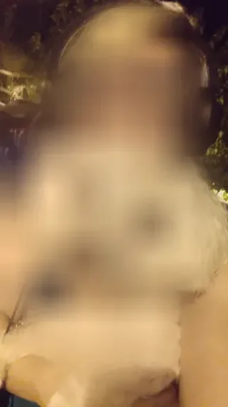 Larissa, 22