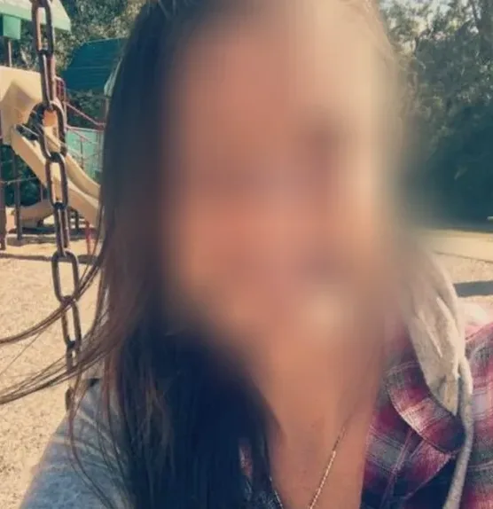 Leyla, 39