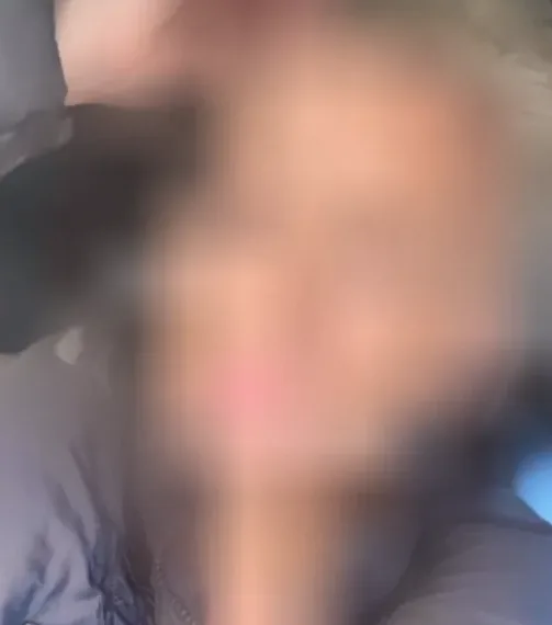 Yvonne, 32